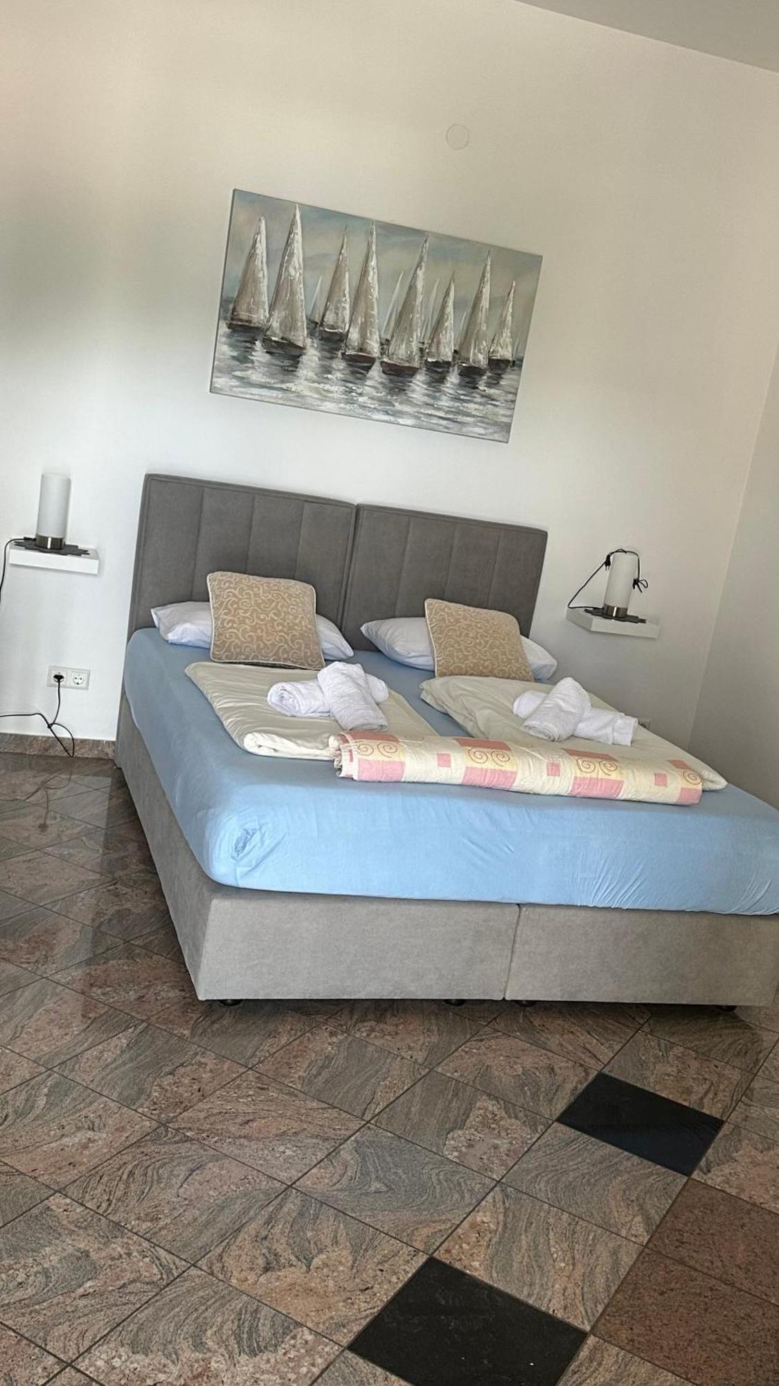Villa Baldi -Apartmani Danny Tar-Vabriga Exteriör bild